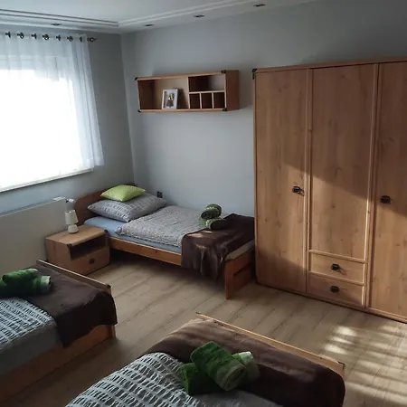 Pokoje Goscinne U Ani Glogowek Zewnętrze zdjęcie
